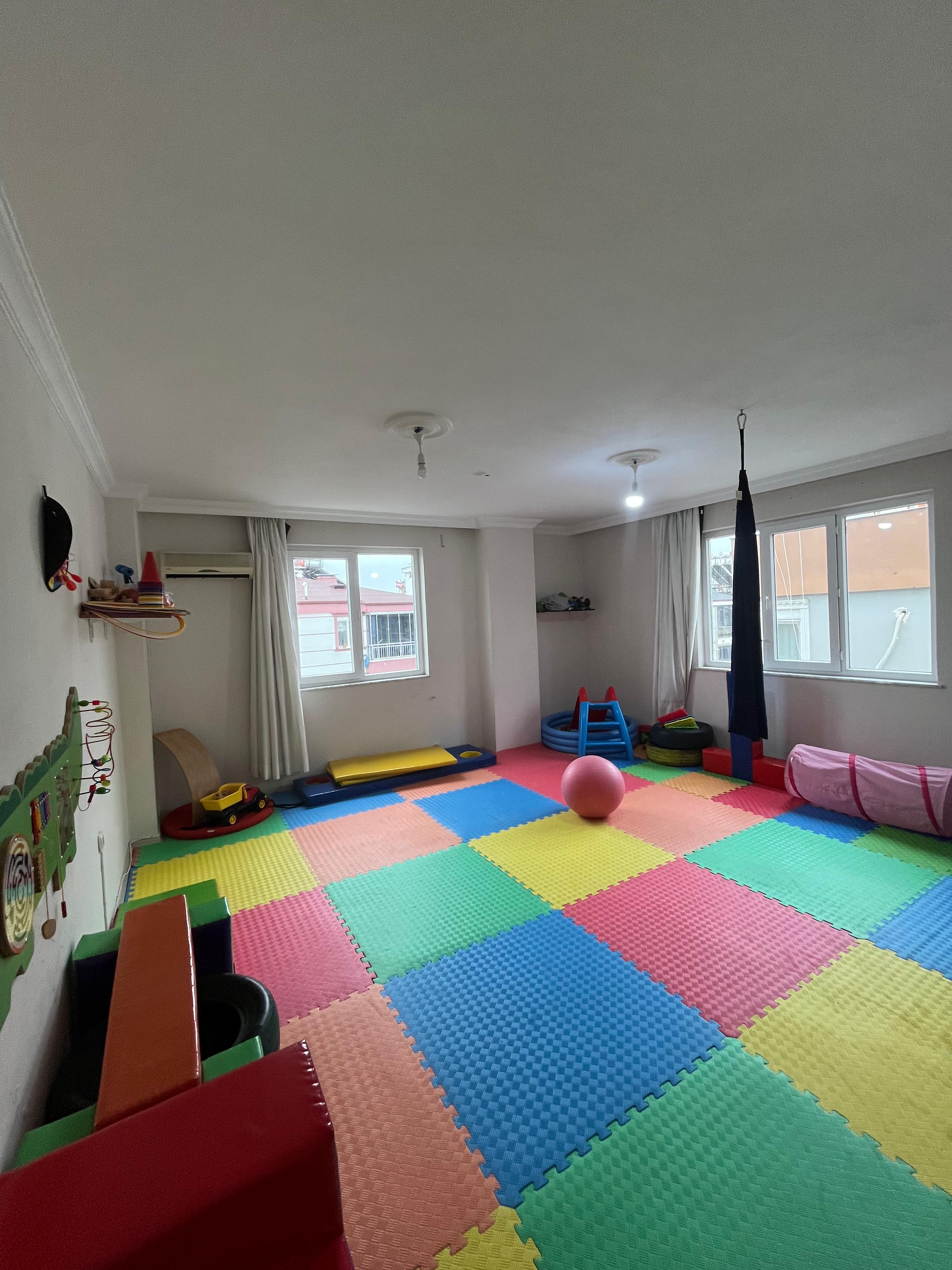 Umut Yolcuları Merkez - Sanat Atölyesi